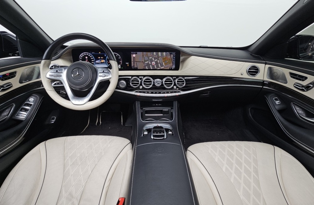 Mercedes-Benz S-Class W222