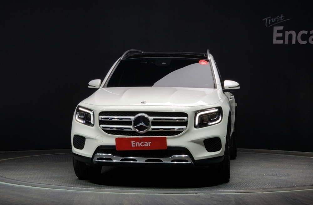 Mercedes-Benz GLB-Class X247