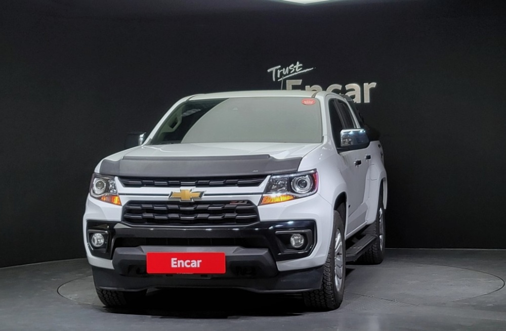 Chevrolet (GM Daewoo) real new colorado