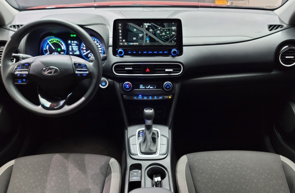Hyundai kona hybrid