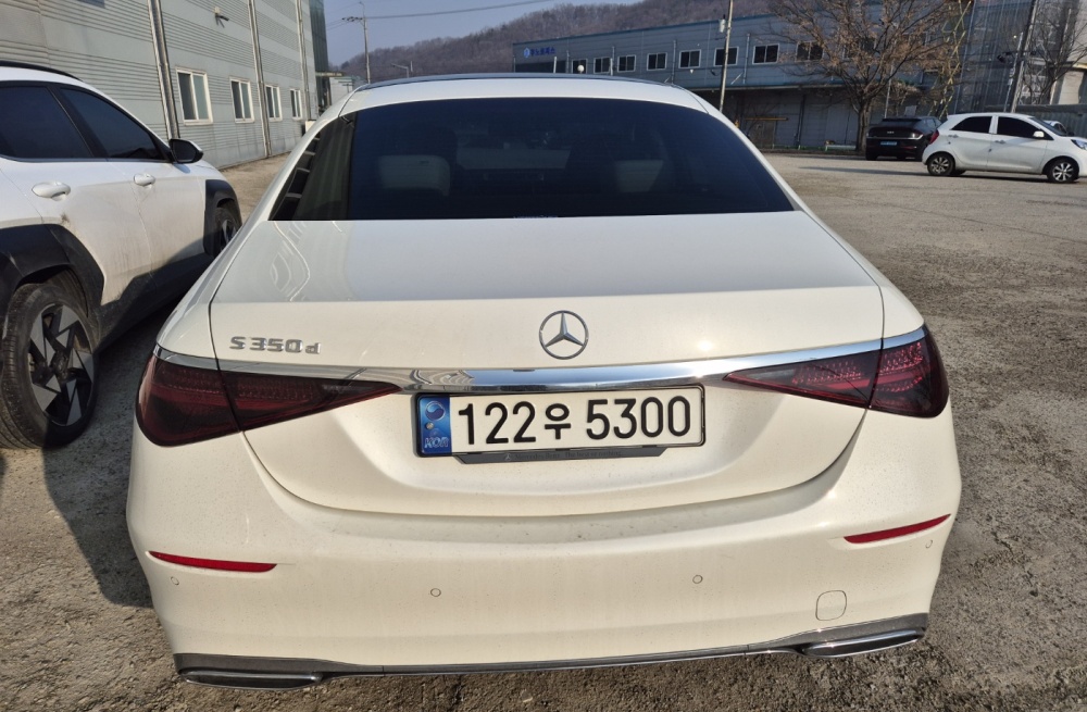 Mercedes-Benz S-Class W222