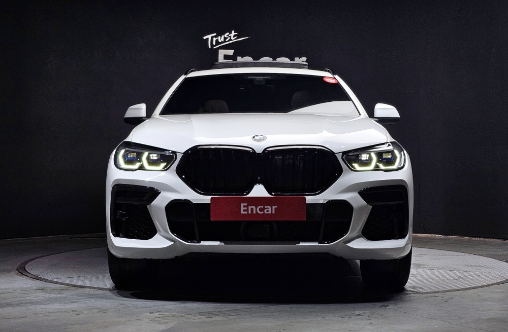 BMW X6 (G06)