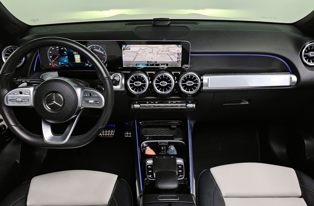 Mercedes-Benz GLB-Class X247