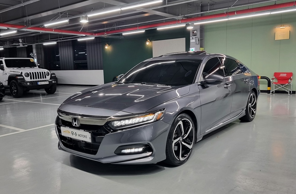 Honda Accord 10th Gen