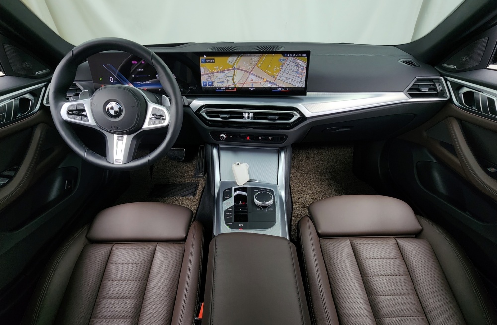 BMW 4 series (G22)