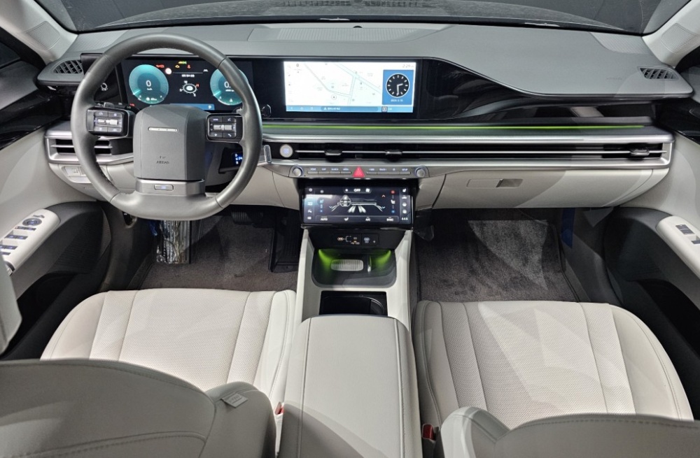 Hyundai Grandeur (GN7)