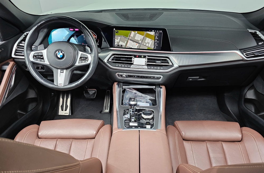 BMW X6 (G06)