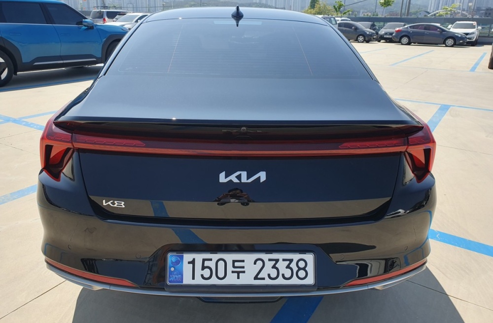 Kia K8