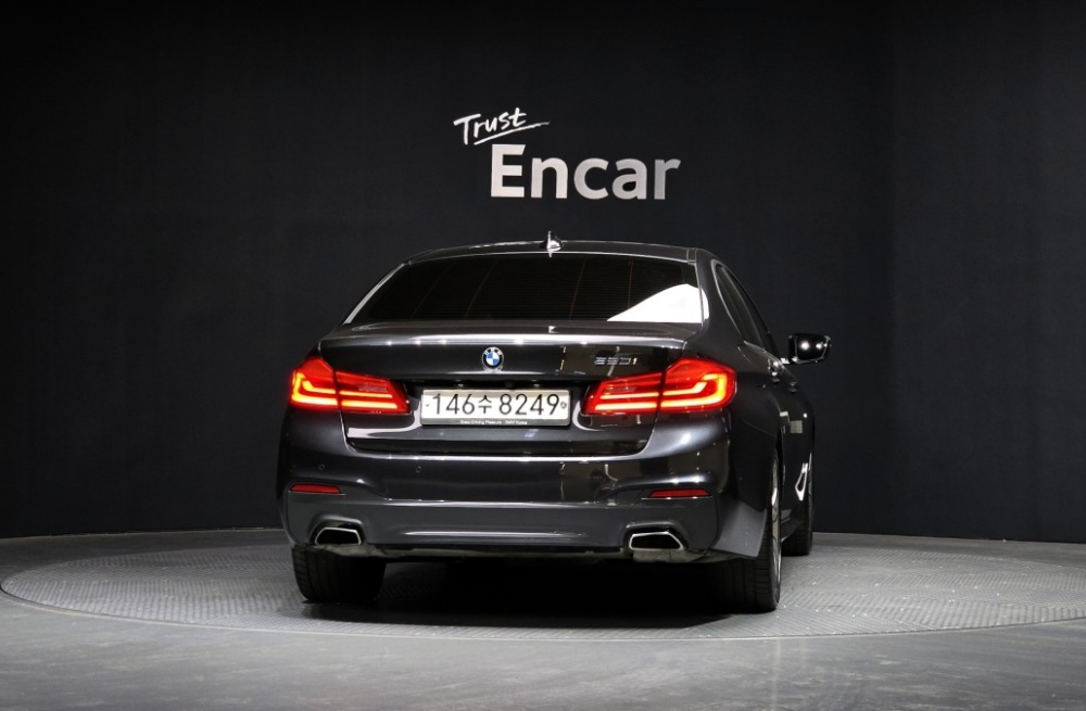 BMW 5 series (G30)