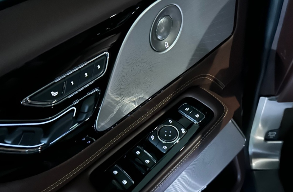 Lincoln Aviator 2nd generation