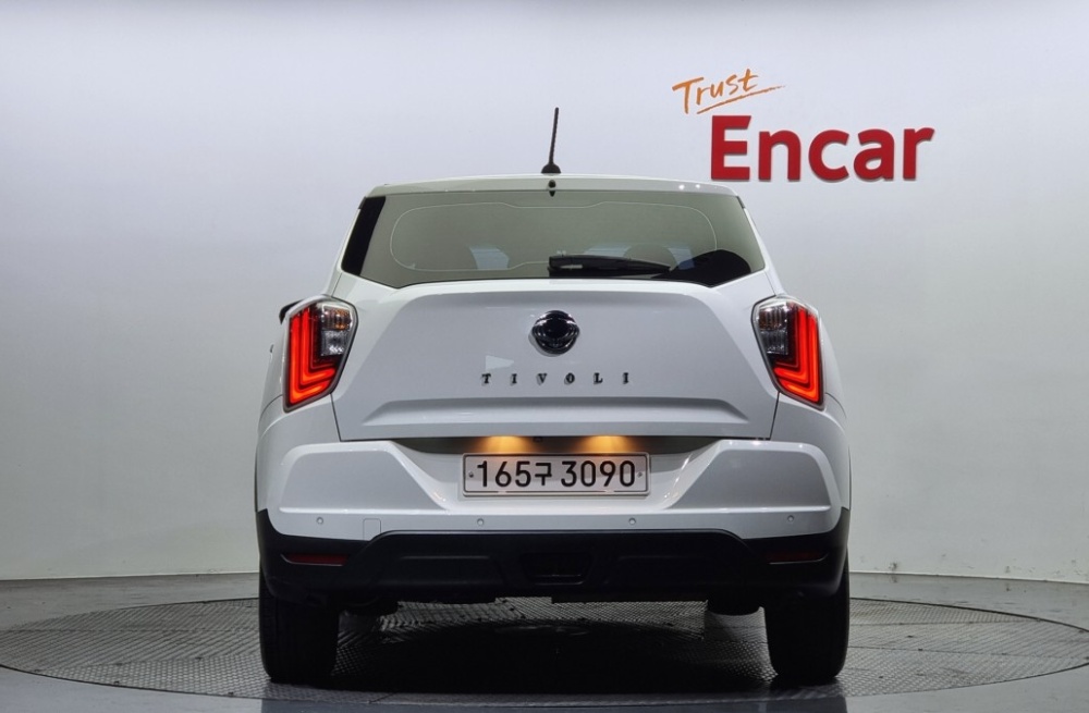 KG Mobility (Ssangyong) Very New Tivoli