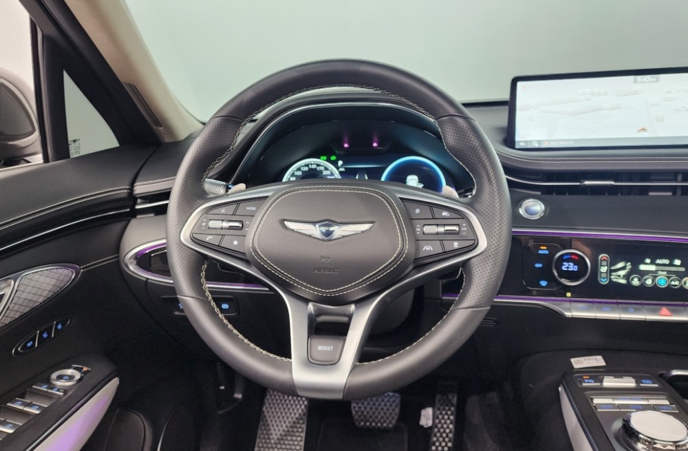 Genesis Electrified GV70