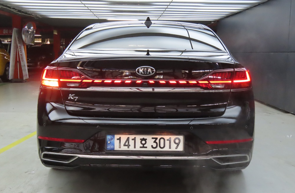 Kia K7 Premier