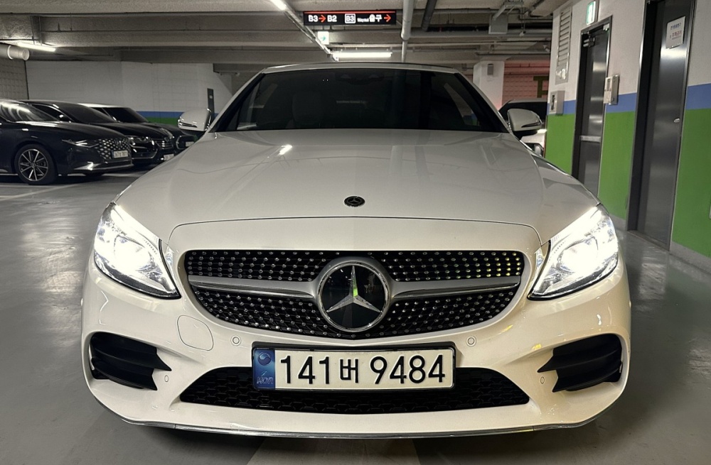 Mercedes-Benz C-Class W205
