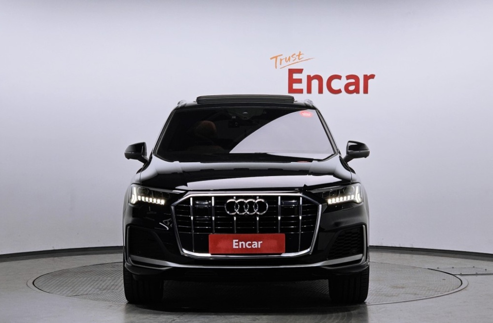 Audi Q7 (4M)