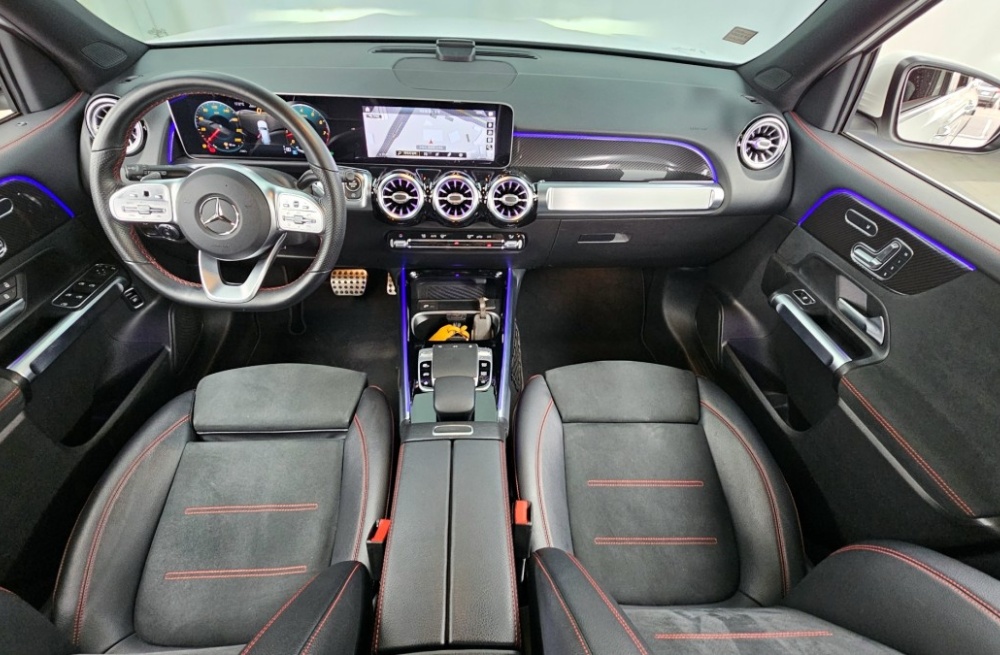 Mercedes-Benz GLB-Class X247