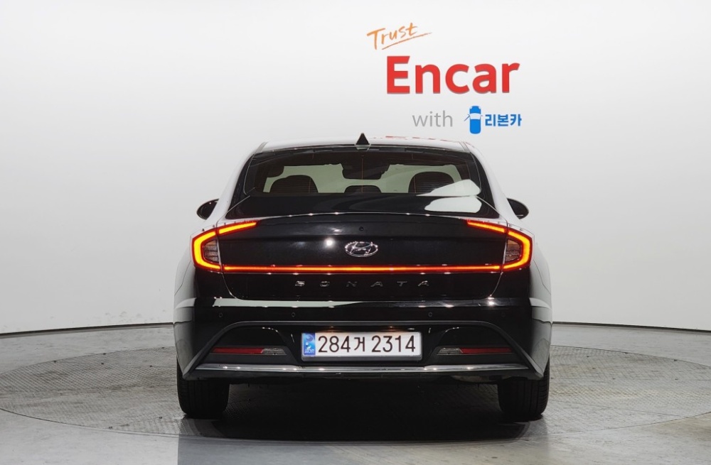 Hyundai Sonata Hybrid (DN8)