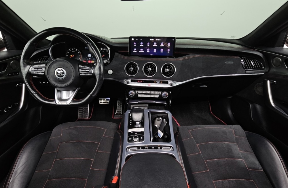 Kia Stinger Meister