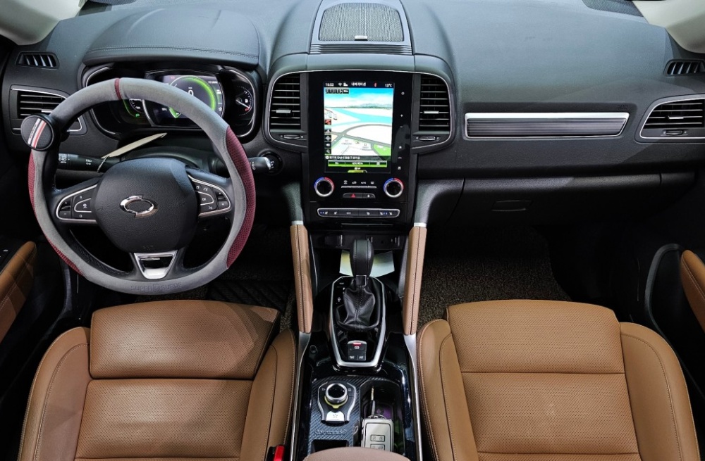 Renault Korea (Samsung) The New QM6