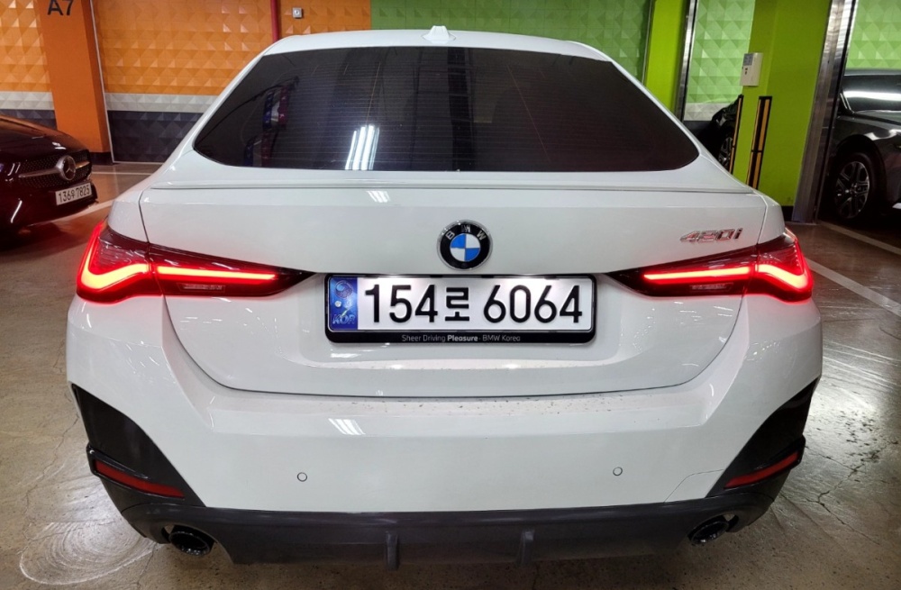 BMW 4 series (G22)