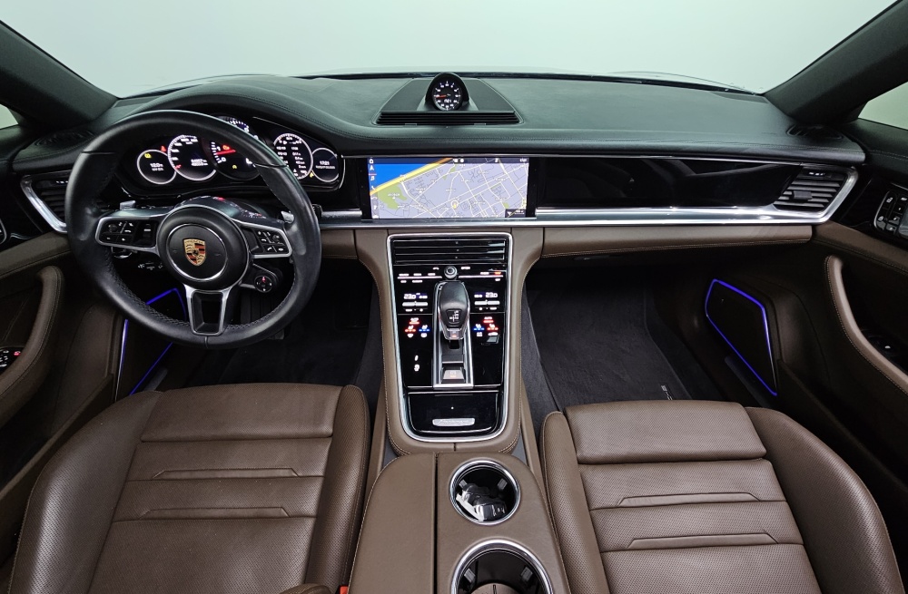 Porsche Panamera (971)