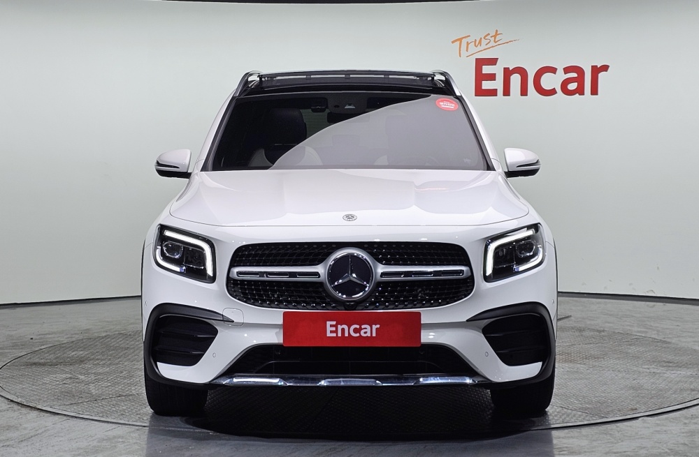 Mercedes-Benz GLB-Class X247