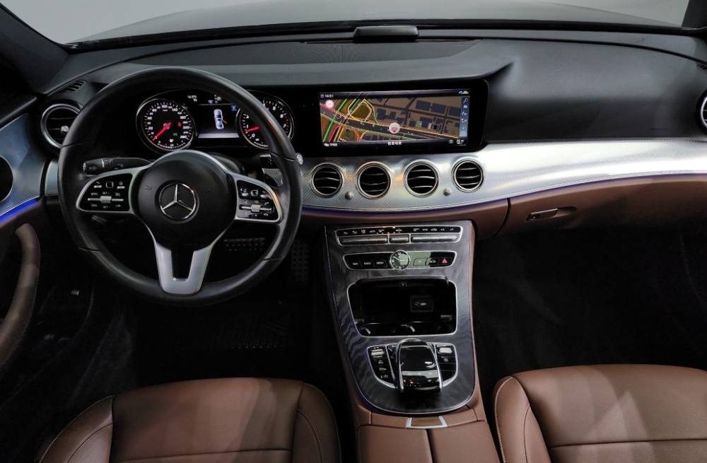 Mercedes-Benz E-Class W213