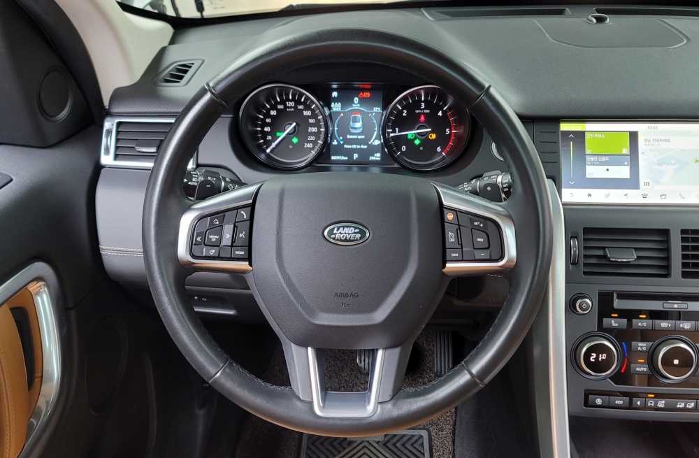 Land rover discovery sport