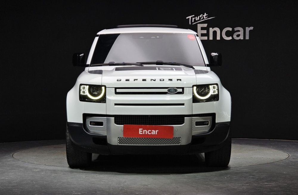 Land rover Defender (L663)