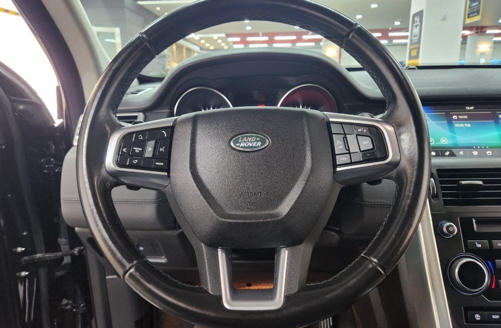 Land rover discovery sport