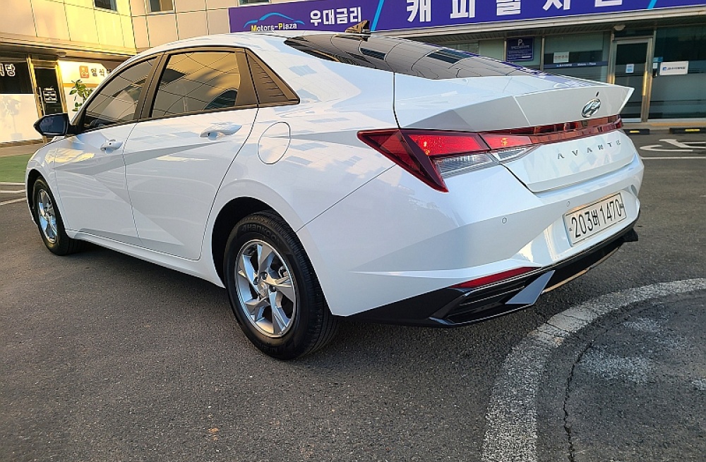 Hyundai Avante (CN7)