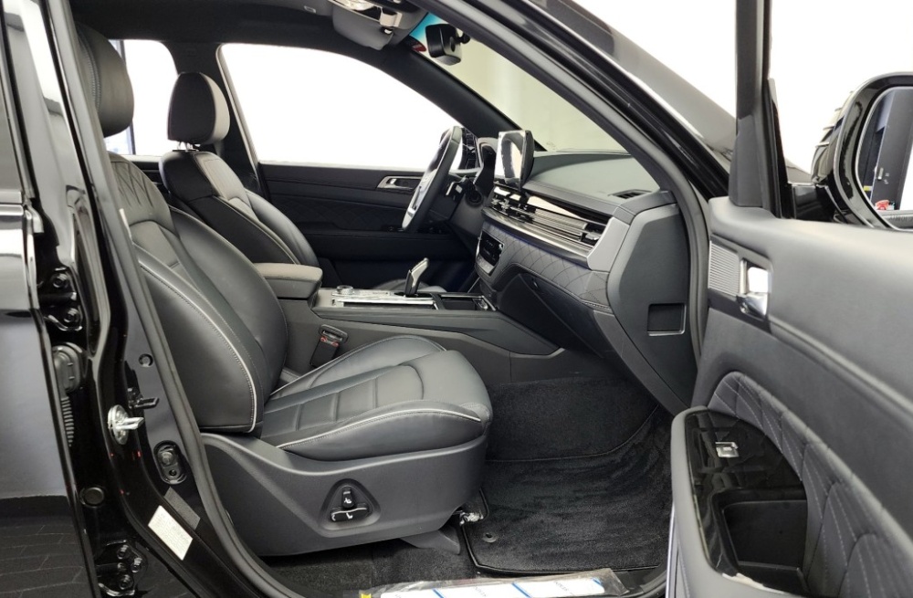 KG Mobility (Ssangyong) Rexton New Arena