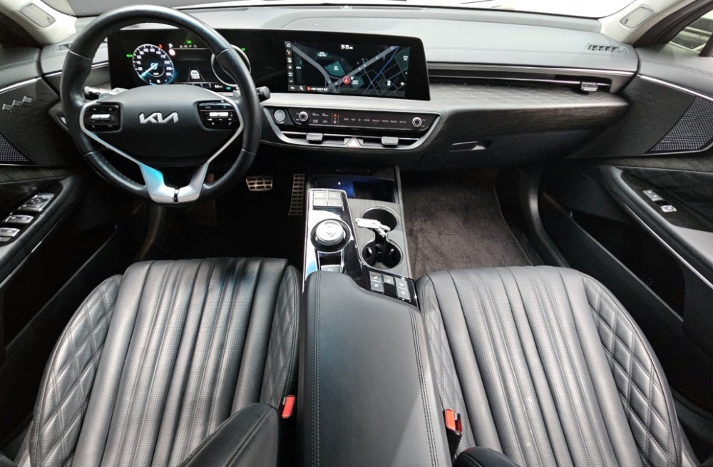 Kia K8 Hybrid