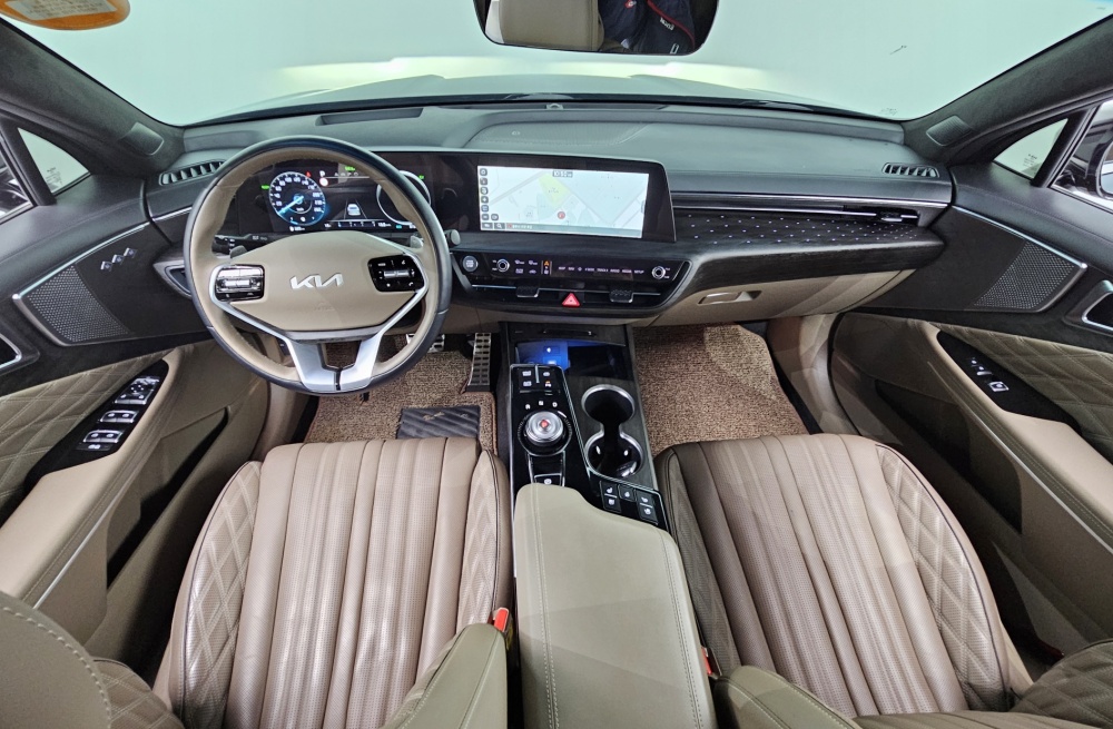 Kia K8 Hybrid