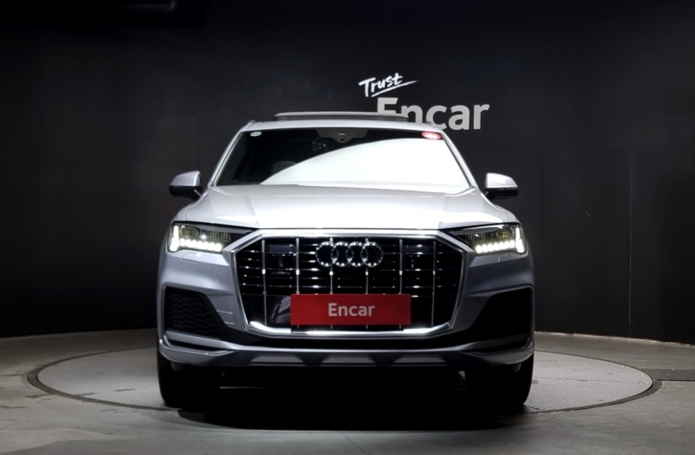 Audi Q7 (4M)