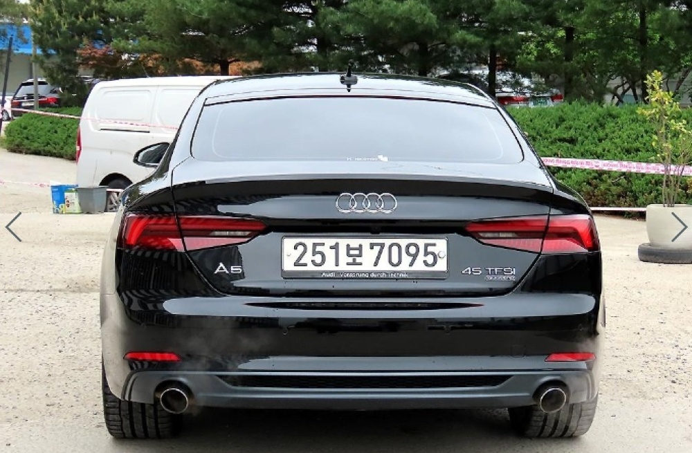 Audi A5 (F5)