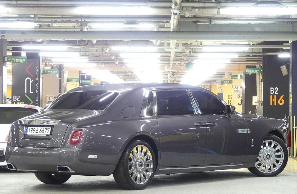 Rolls royce Phantom