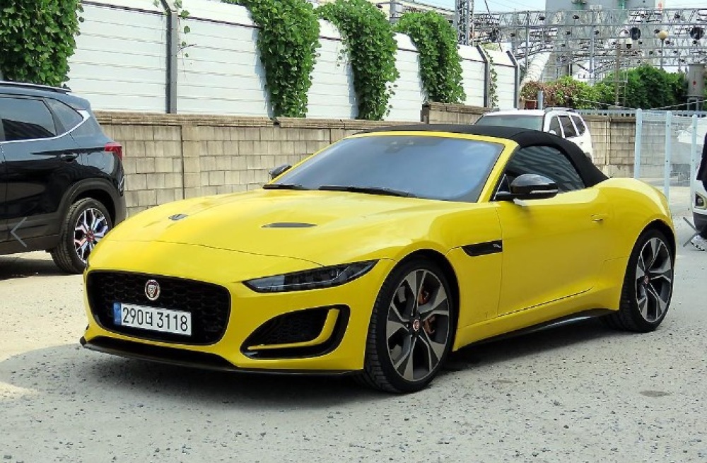 Jaguar F-TYPE