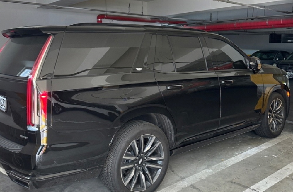 Cadillac Escalade 5th Gen