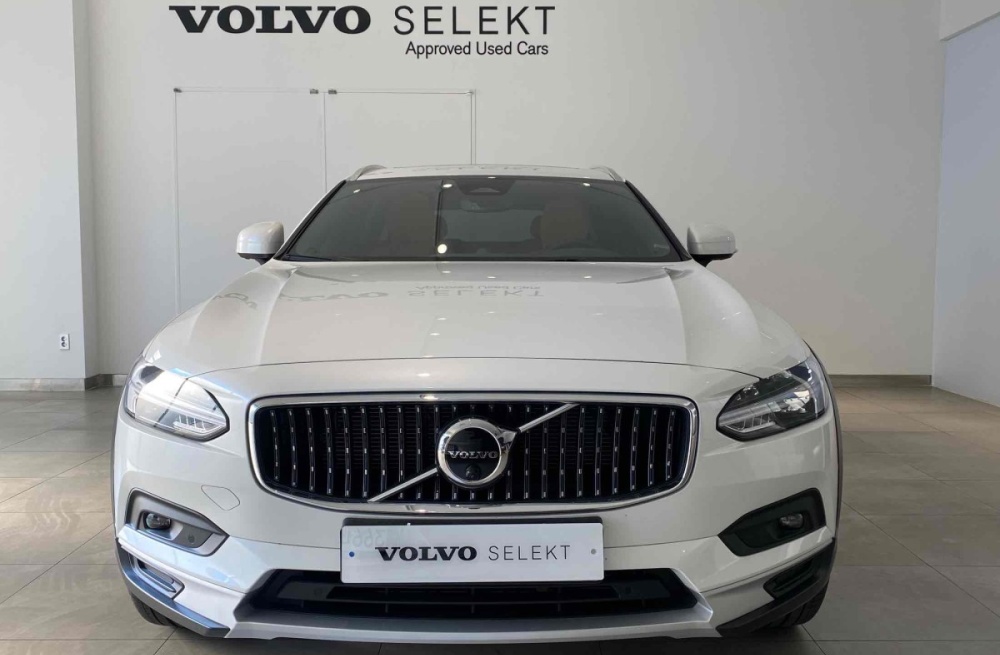 Volvo V90 Cross Country