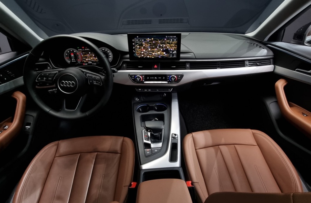 Audi A4 (B9)