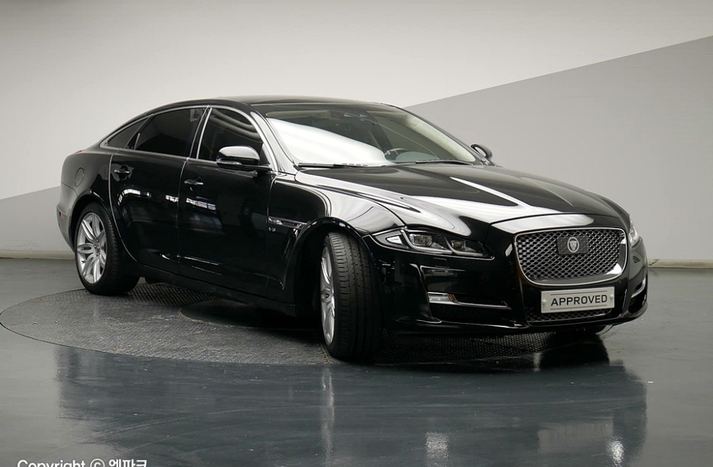 Jaguar All New XJ