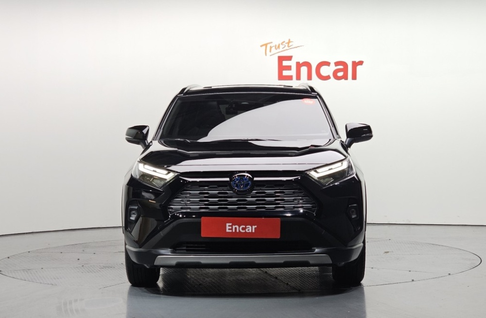 Toyota RAV4 5th Gen