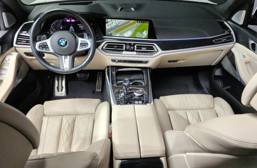 BMW X7 (G07)