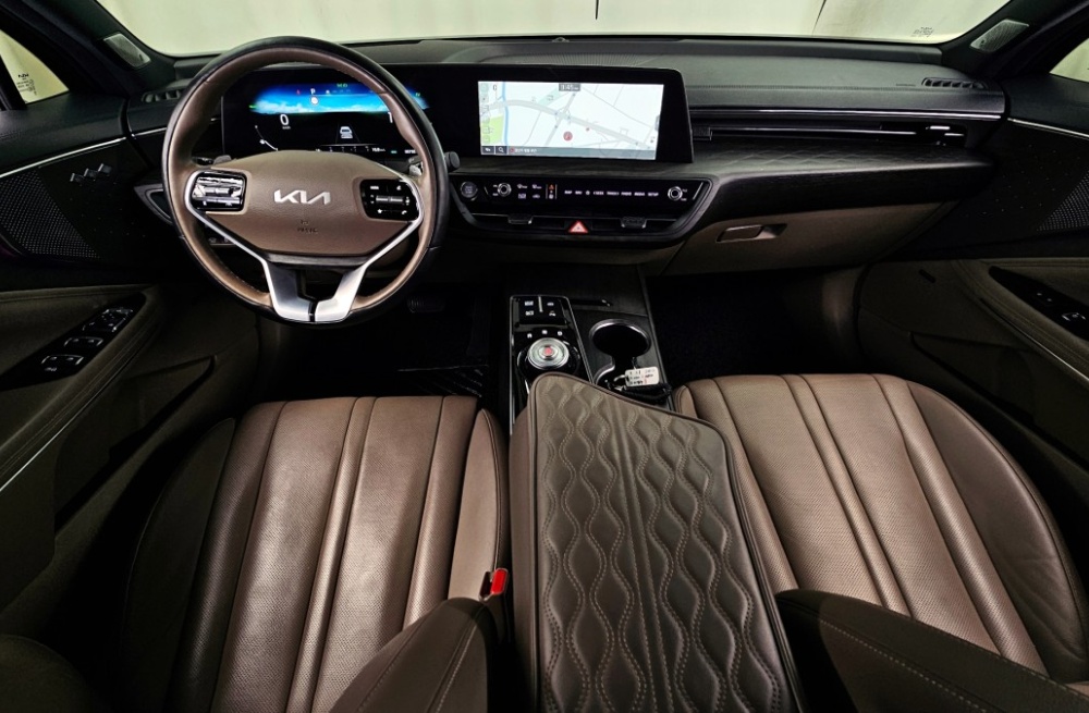 Kia K8 Hybrid